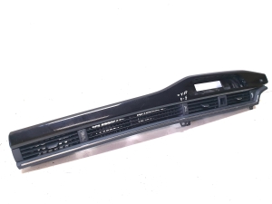 AUDI A4 B9 (2015–2026) Dashboard air vent grilles 8W1820902 - 4