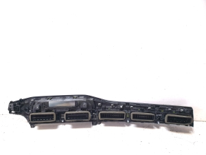 AUDI A4 B9 (2015–2026) Dashboard air vent grilles 8W1820902 - 5