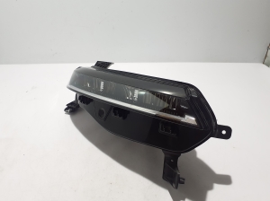 RENAULT Megane E-Tech CMF-EV (2022–2026) Headlight 260103279R - 3
