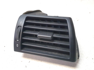 Armatuurlaua ventilatsioonivõred - 64228361898