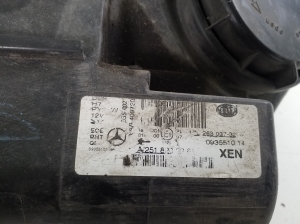Mercedes Benz R-Class 251 (2006–2017) Esituli ja selle osad A2518202261 - 2