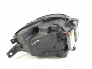 Mercedes Benz R-Class 251 (2006–2017) Scheinwerfer und seine Teile A2518202261 - 2