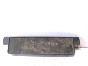 Kennzeichenhalter der vorderen Stoßstange - 3B0807719