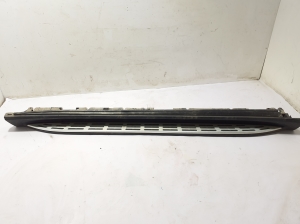   Schwellerverkleidung außen  - A1676903001 