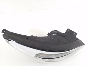 Kia Soul (2014–2019) Headlight - 3