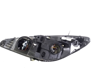 Peugeot 308 (2007–2015) Headlight - 3