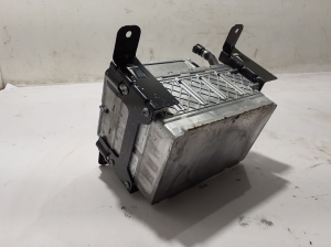 Mercedes Benz GLS 167 (2019–2026) Akumulators A0009823413 - 2
