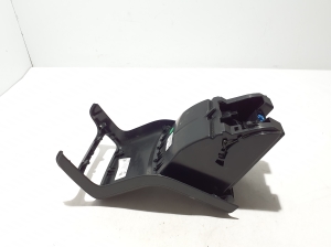Mercedes Benz GLS 167 (2019–2026) Handschuhfach A1676809105 - 4