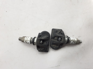 Mercedes Benz GLS 167 (2019–2026) Reifendrucksensor A0009054104 - 2