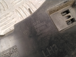 BMW 2 SERIES F45 (2014–2026) Halterung für Schwellerverkleidung außen 7301943 - 3