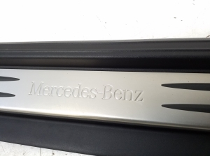Mercedes Benz SLK-Class 171 (2004–2011) Inner sill trim A1716800135 - 3
