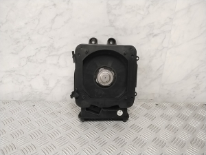 Speaker - 9275995