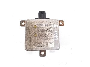 Xenon headlight control unit - W3T23371