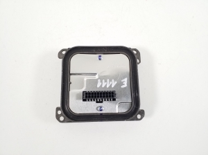 Hongqi E-hs I (2020–2026) Xenon headlight control unit 51828100 - 2