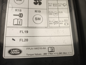 Land Rover Sport (2013–2026) Kaitsmeplokid FPLA-14K016-AA - 3