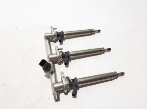 Mercedes Benz GLS 167 (2019–2026) Common Rail Kraftstoffleitung A2560700895 - 3
