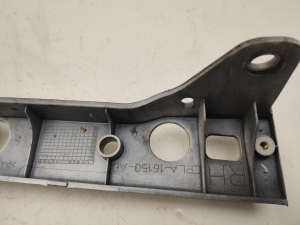 Land Rover Sport (2013–2026) Front fender bracket CPLA-16150-AB - 2