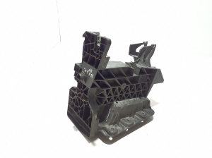   Headlight bracket  - T36753B 