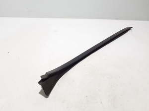 Mercedes Benz GLS 167 (2019–2026) Windshield pillar outer molding A1676901000 - 3