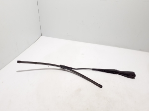 Mercedes Benz GLS 167 (2019–2026) Wischerarm vorne A1678200900 - 3