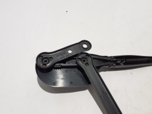 Mercedes Benz GLS 167 (2019–2026) Windshield wiper arm A1678201100 - 2