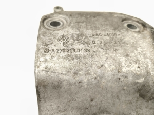Mercedes Benz B-Class 246 (2011–2017) Front drive shaft bracket A2702230138 - 3