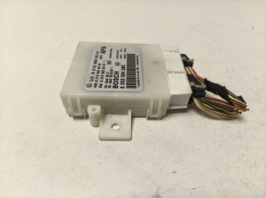 Mercedes Benz E-Class W212 (2009–2015) Parking system control unit A2129006501 - 4