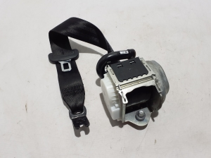 AUDI A4 B9 (2015–2026) Ceinture de sécurité arrière 8W0857805B - 4