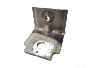 Halter Kotflügel vorne - 3G0809471