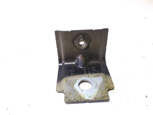 Halter Kotflügel vorne - 3G0809471