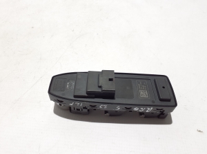 RENAULT 5- I (2024–2026) Front door glass switch 254106699R - 3