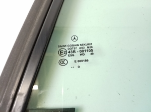 Mercedes Benz SLK-Class 171 (2004–2011) Seitenscheibe hinten (Karosserie) - 2