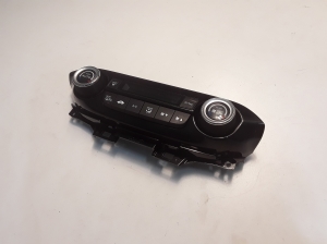 Honda CR-V (2012–2016) Heater control panel 79600T1VE611M1 - 2