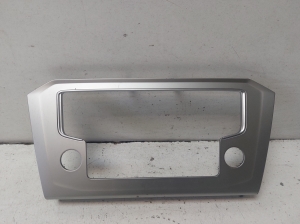 Dashboard trim - 3G1858069E