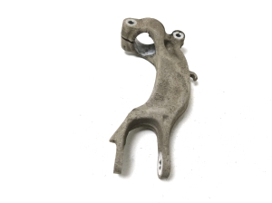 AUDI A4 B9 (2015–2026) Support d’amortisseur avant 8W0413038E - 2