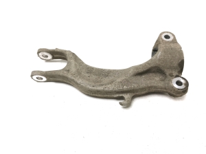 AUDI A4 B9 (2015–2026) Support d’amortisseur avant 8W0413038E - 4