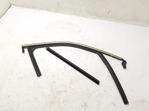   Front door rubber seal  - 803302482R 