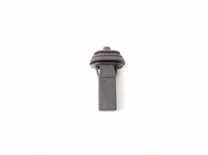 Fuel filler cap lock - 8228939