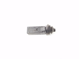 BMW 3 SERIES E92 (2006–2010) Fuel filler cap lock 8228939 - 3