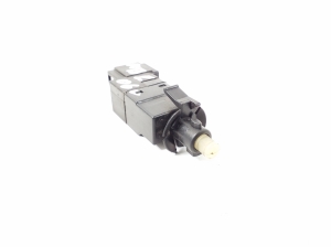 Mercedes Benz E-Class W211 (2002–2009) Bremslichtschalter A0015454009 - 3