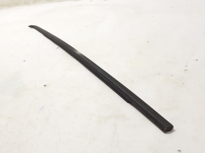 RENAULT 5- I (2024–2026) Rear side door outer window molding 828335706R - 3