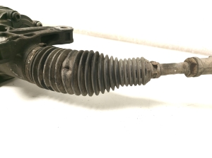 AUDI A4 B9 (2015–2026) Roolilatt 8W2423055Q - 2