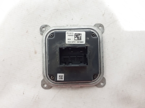 Xenon headlight control unit - 260559754R