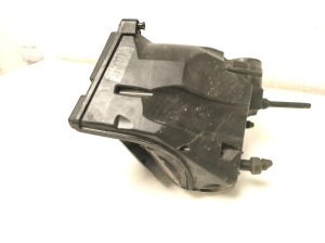 AUDI A4 B9 (2015–2026) Luftfiltergehäuse 8W0133835D - 2