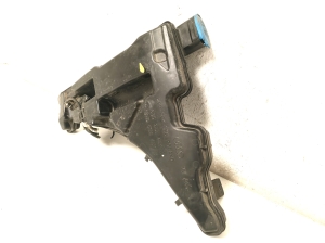 AUDI A4 B9 (2015–2026) Réservoir lave-glace avant 8W0955451J - 7