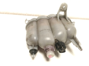 AUDI A4 B9 (2015–2026) Réservoir de liquide de refroidissement 8W0121405E - 5
