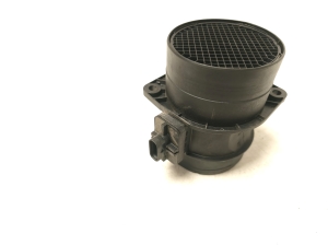 AUDI A4 B9 (2015–2026) Õhuvoolu andur 03L906461A - 5