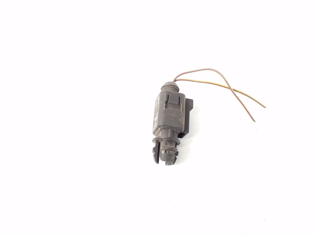 Volkswagen Tiguan (2007–2016) Outside temperature sensor 1J0973702 Volkswagen Tiguan (2007–2016) Outside temperature sensor 1J0973702