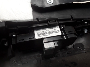 Garniture de porte avant et ses pièces - 83501SWAA11ZF