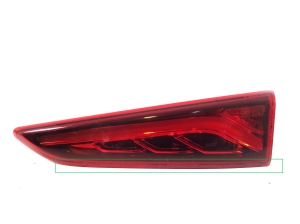   Tail light on trunk lid  - 92404J9100 